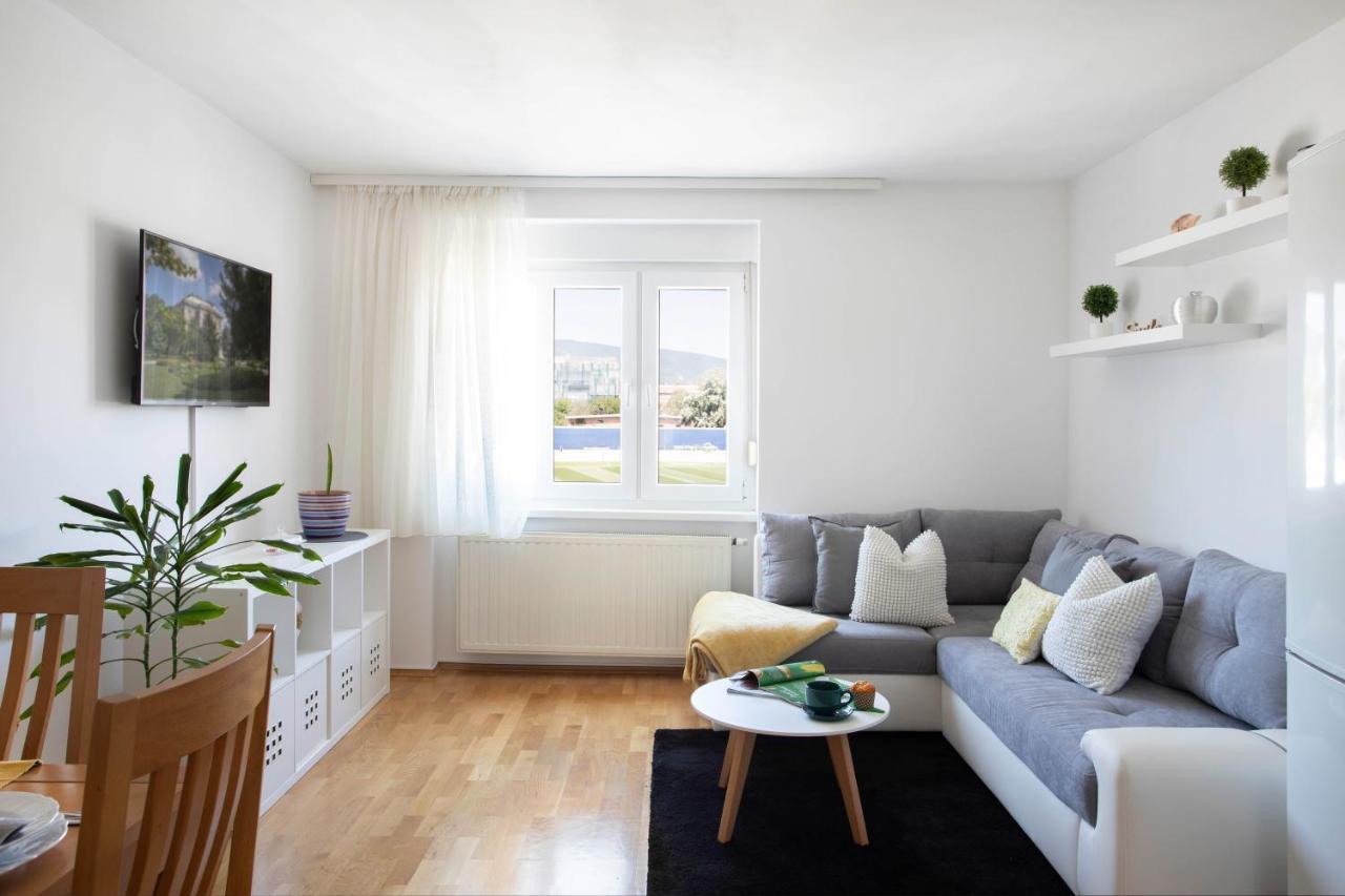 Spacious 2Bdr Apartment With A Cute Balcony Zagreb Dış mekan fotoğraf