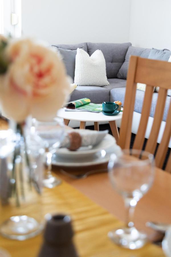 Spacious 2Bdr Apartment With A Cute Balcony Zagreb Dış mekan fotoğraf